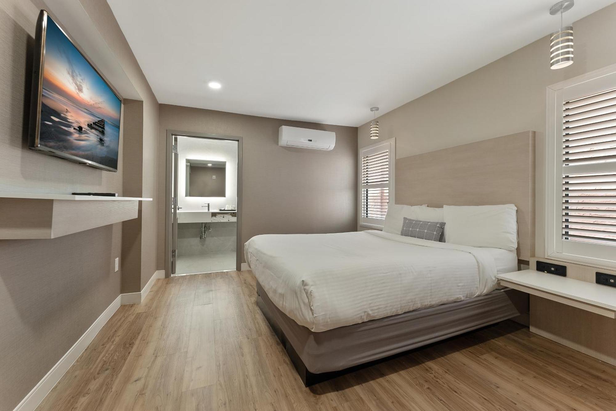 Oceanic Hotel & Barefoot Tiki Bar Wildwood Ruang foto