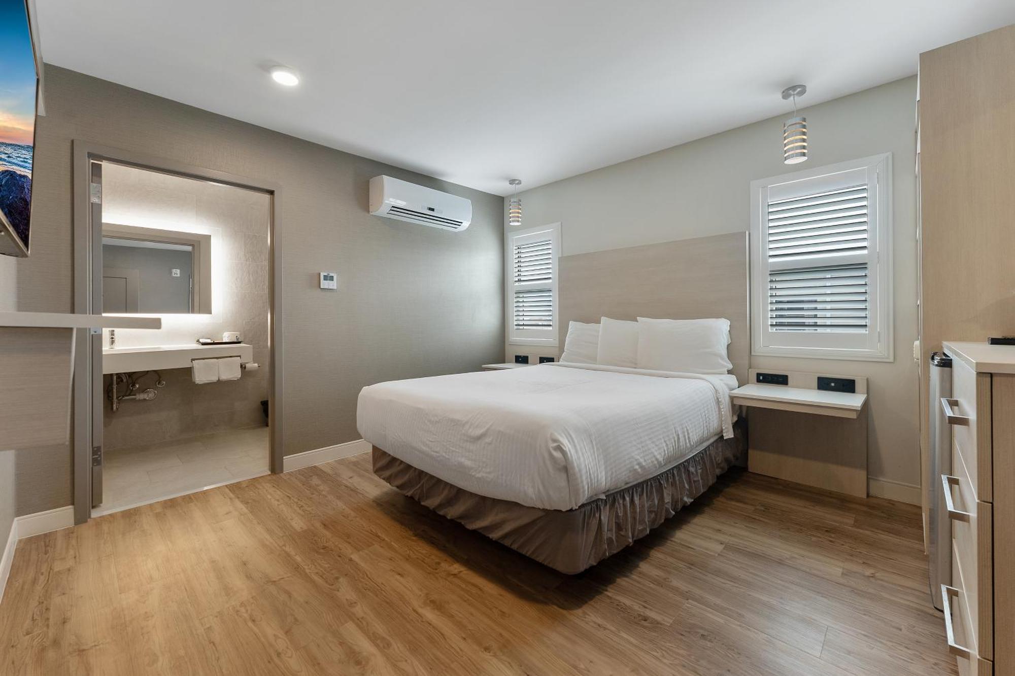 Oceanic Hotel & Barefoot Tiki Bar Wildwood Ruang foto